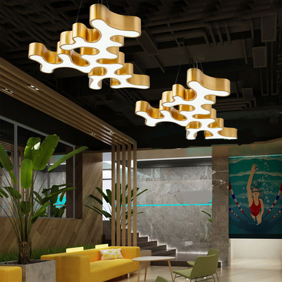 تخصيص مصباح LED خطي معلق الخلية الشمعدان السقف المعلقة الأضواء للجمعية الرياضية المرآب متجر العرض